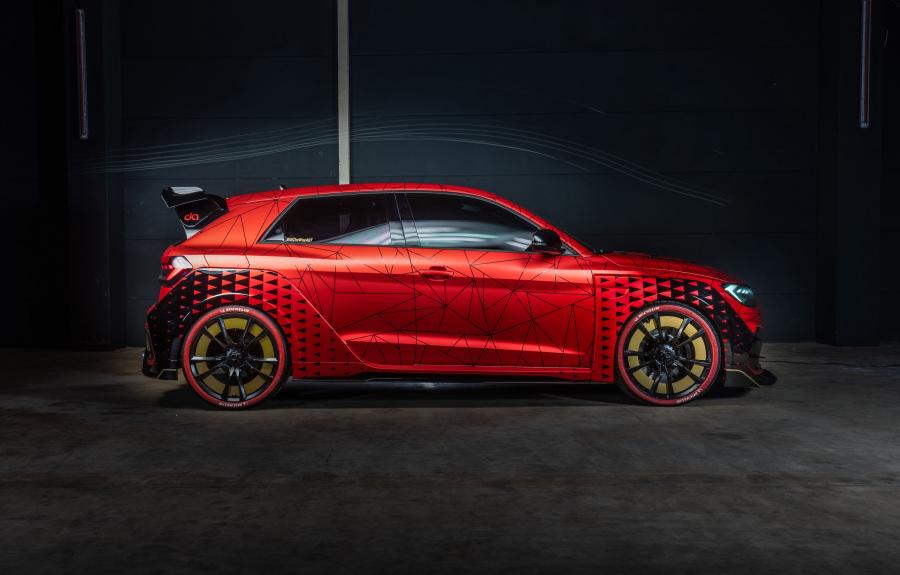  Audi A1 1 of 1 by ABT 2019 года  (фото 13 из 26)